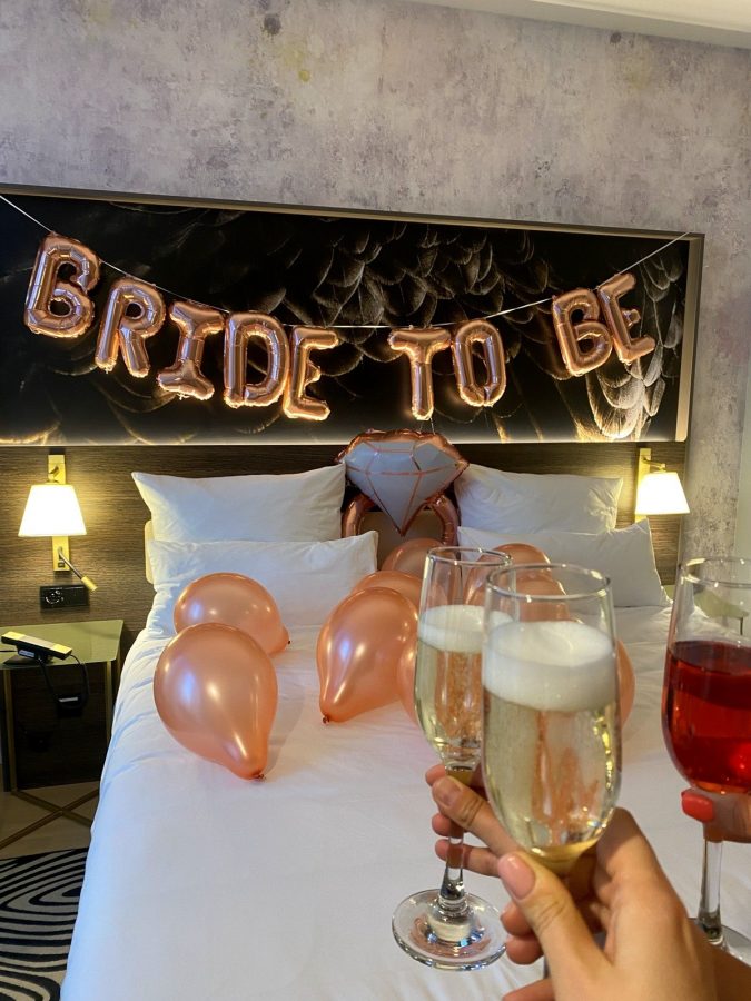 Duży zestaw balonowy na wieczór panieński w kolorze rose gold