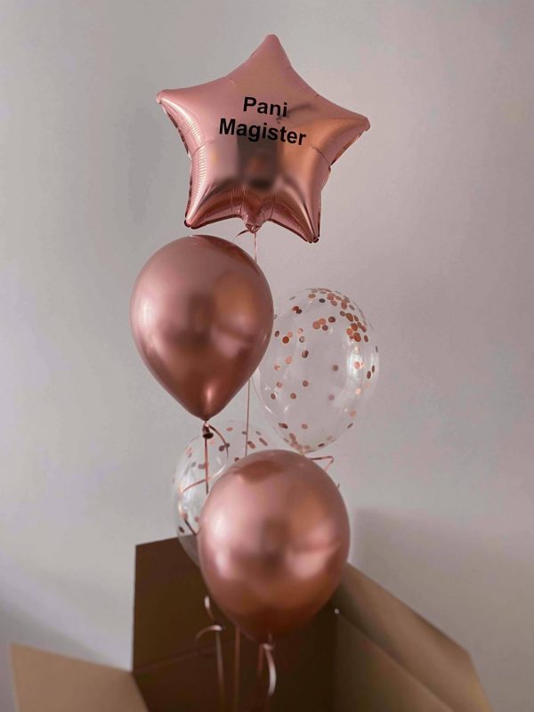 Balony w kolorze rose gold w bukiecie z helem