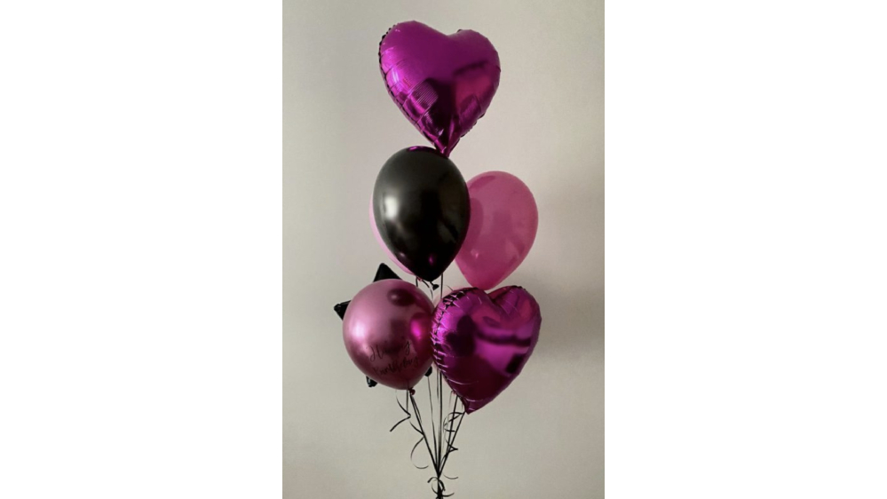 Bukiet balonowy z dwóch serc, gwiazdki oraz balonów lateksowych