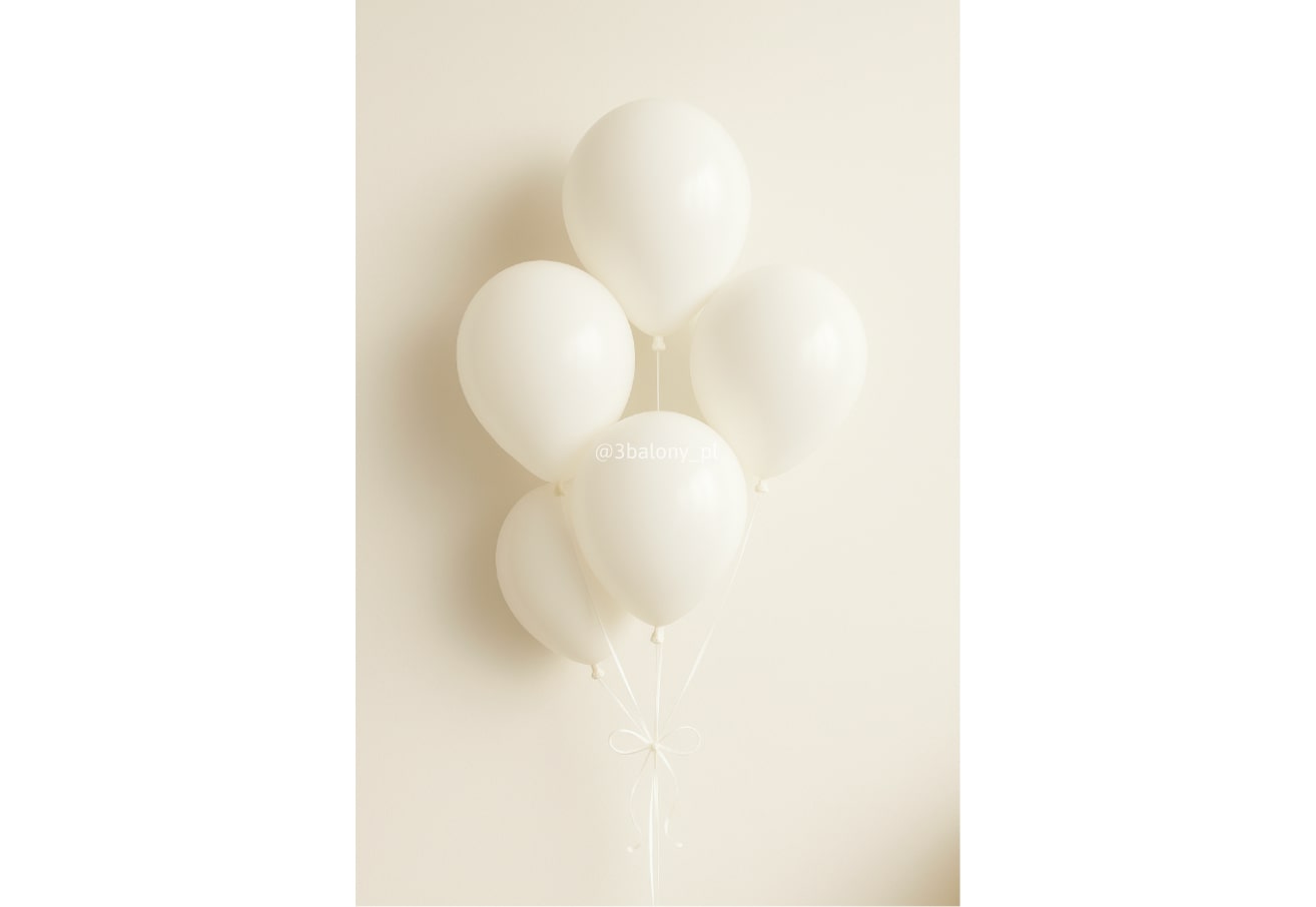5 balonów w białym kolorze