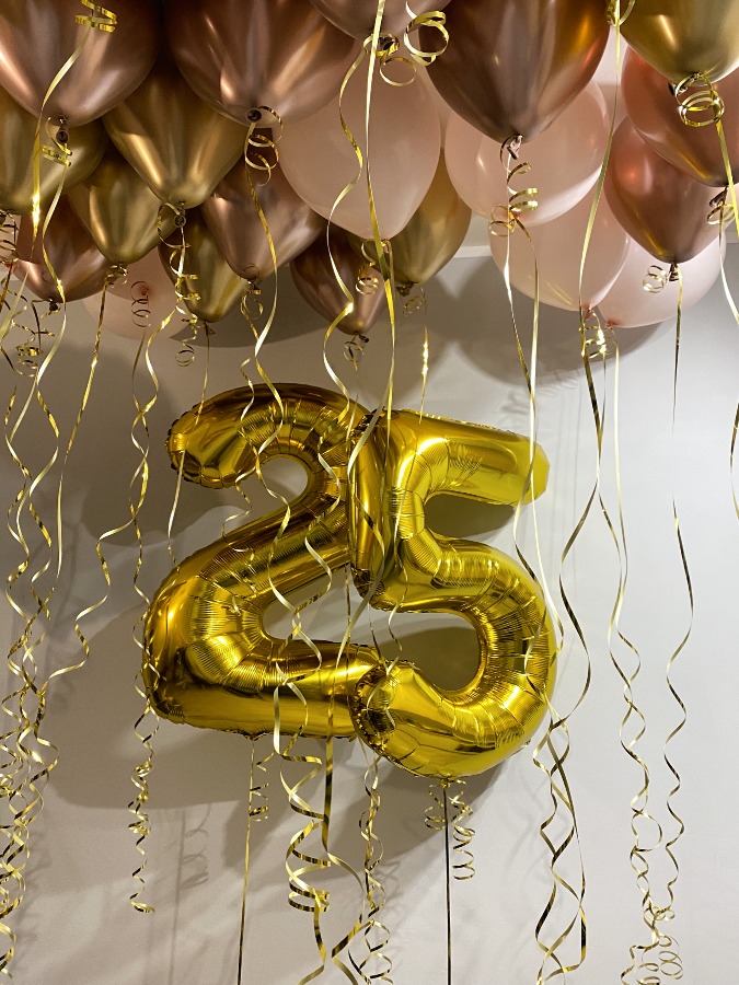 Urodzinowe balony na 25 urodziny