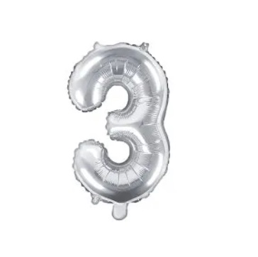 Mała cyfra 3 w kolorze srebrnym