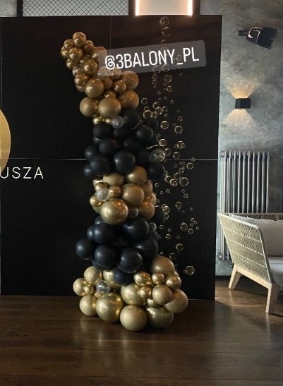 Szeroka girlanda balonowa, balony w różnych rozmiarach w jednym lub dwóch kolorach