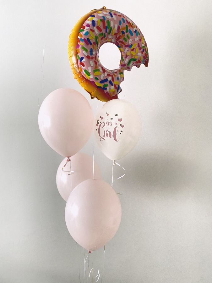 Balon kolorowy pączek w bukiecie