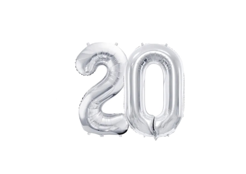 Balony cyfry 2 i 0 w srebrnym kolorze z helem