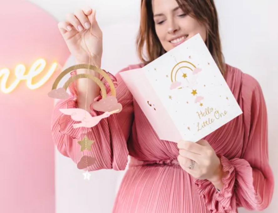 Kartka Hello Little One z zawieszką Bocian, jasny różowy