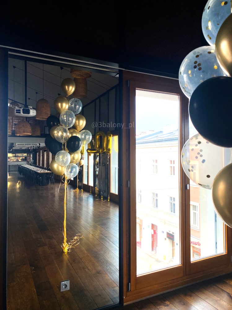 Złoto-Czarny Bukiet z 22 Balonów – Elegancka Dekoracja na Imprezę